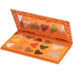 Icon Beauty Eyeshadow Palette By Amalie Olsen