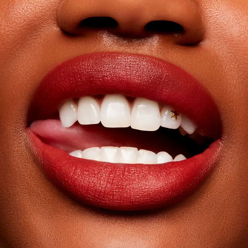 MAC Cosmetics Powder Kiss Velvet Blur Slim Stick Nice Spice 3 MAC Cosmetics Powder Kiss Velvet Blur Slim Stick Nice Spice