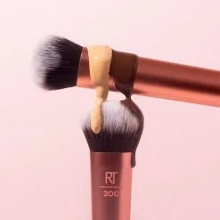 Real Techniques Expert Face Brush Face Brush -Dora butikk X 20834