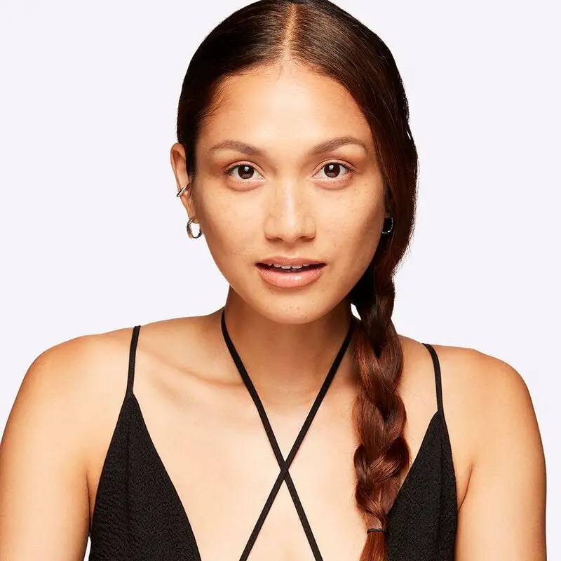 MAC Cosmetics Studio Fix Fluid Spf 15 Foundation NC 37 4 MAC Cosmetics Studio Fix Fluid Spf 15 Foundation NC 37 - Bilde 2