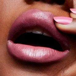 MAC Cosmetics Amplified Crème Lipstick Fast Play