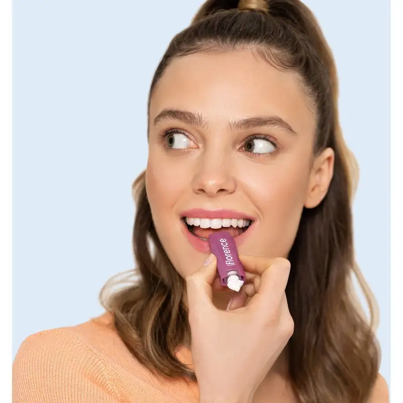 Florence By Mills Oh Whale! Lip Balm Plum Plum And Açai 5 Florence By Mills Oh Whale! Lip Balm Plum Plum And Açai - Bilde 3