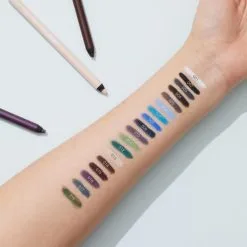 GOSH Matte Eye Liner Dover White 001 -Dora butikk Y 122805