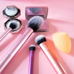 Real Techniques Everyday Essentials 8 Real Techniques Everyday Essentials -Dora butikk Y 55487