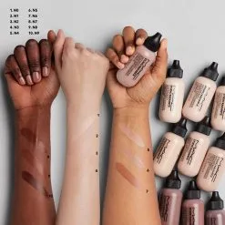 MAC Cosmetics Studio Radiance Face And Body Radiant Sheer Foundation N 3 -Dora butikk Y 89836